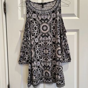 White House Black Market tunic top